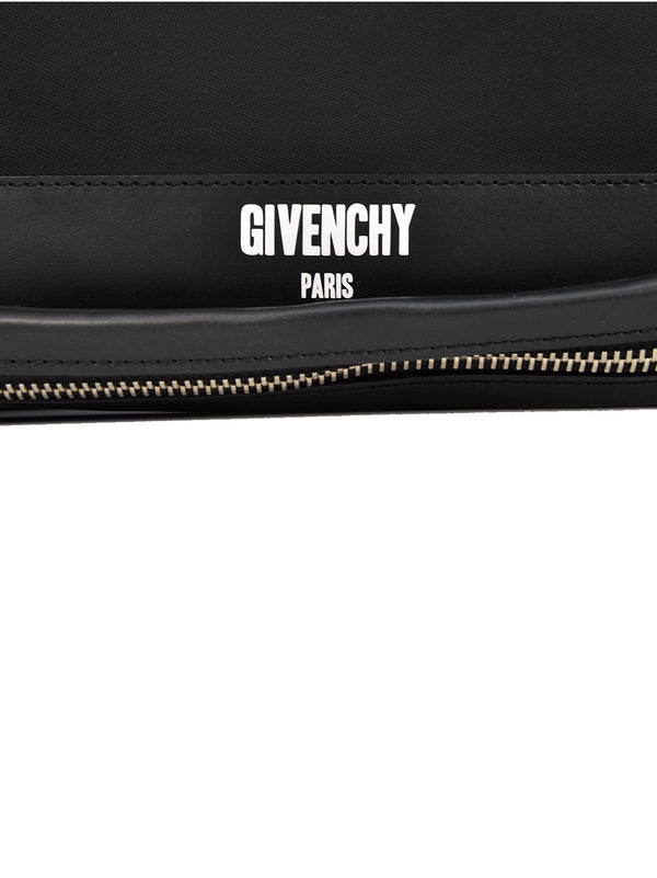 Givenchy Borsone con Tracolla Nero Uomo Cerniera Poliammide Mod.BJ05026143001