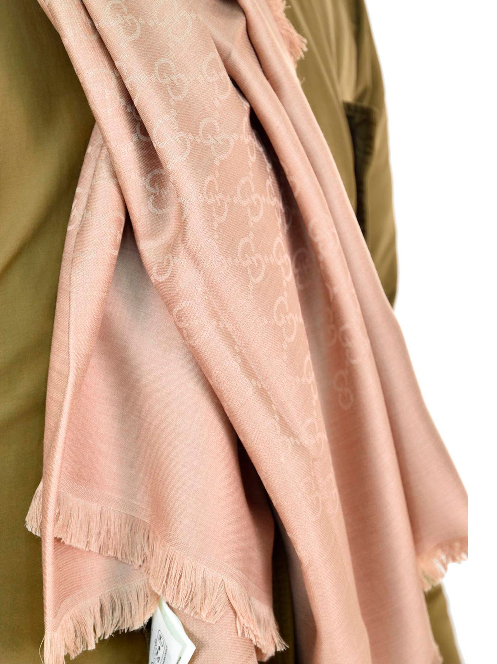 Gucci Unisex Beige Shawl with Logo Wool and Silk Mod. 387563 3G646 9700 