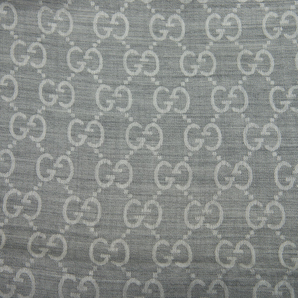 Gucci Unisex Gray Shawl with Logo Wool and Silk Mod. 165903 3G646 1400 
