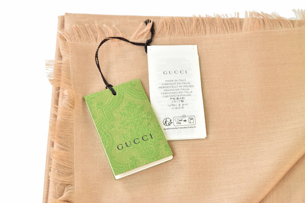 Gucci Unisex Beige Shawl with Logo Wool and Silk Mod. 387563 3G646 9700 