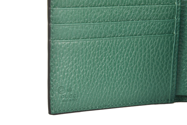 Gucci Portafogli Bifold Nero e Verde Uomo Pelle Dollar Calf Mod. 610466 CAO2N 1080