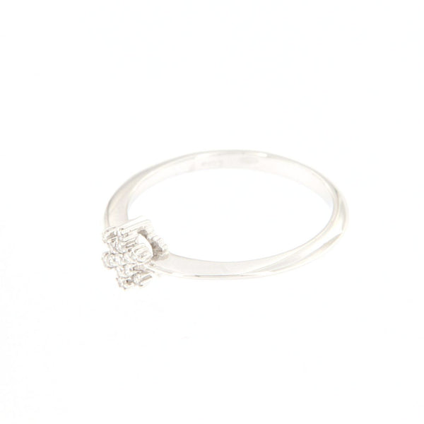 Anello solitario in oro bianco con diamanti