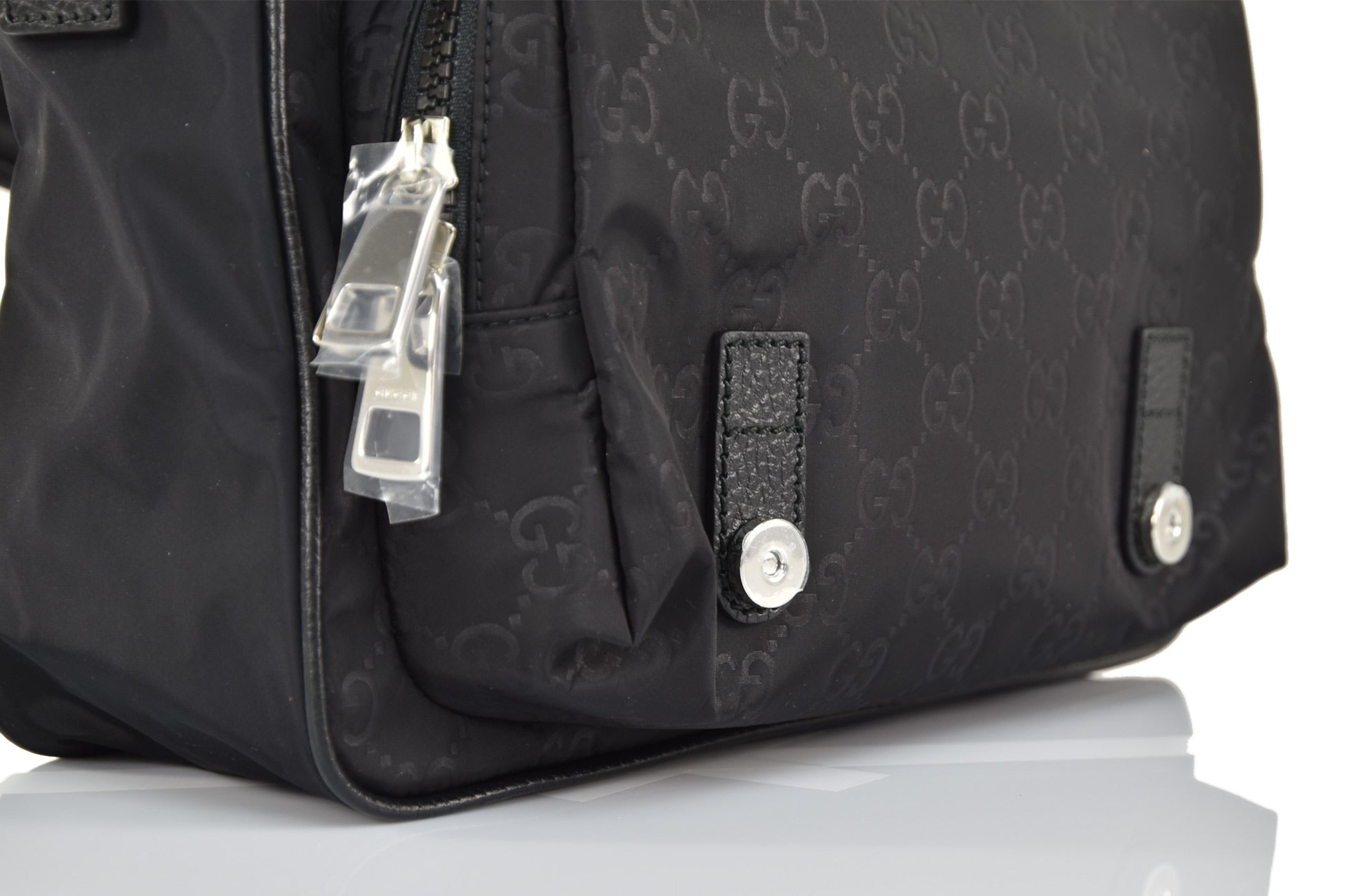 Gucci Black Men's Messenger Bag GG Canvas Fabric Mod. 510335 K28AN 1000 